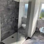Helle Moderne Ferienwohnung, Naehe Koblenz Am Rhein Lägenhet
