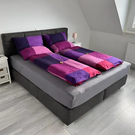 Helle Moderne Ferienwohnung, Naehe Koblenz Am Rhein